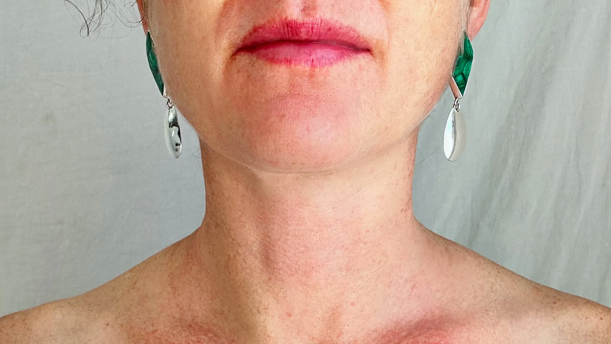 Malachite & Silver Drop Earrings. Sterling Silver. Atelier Aadya. 0789