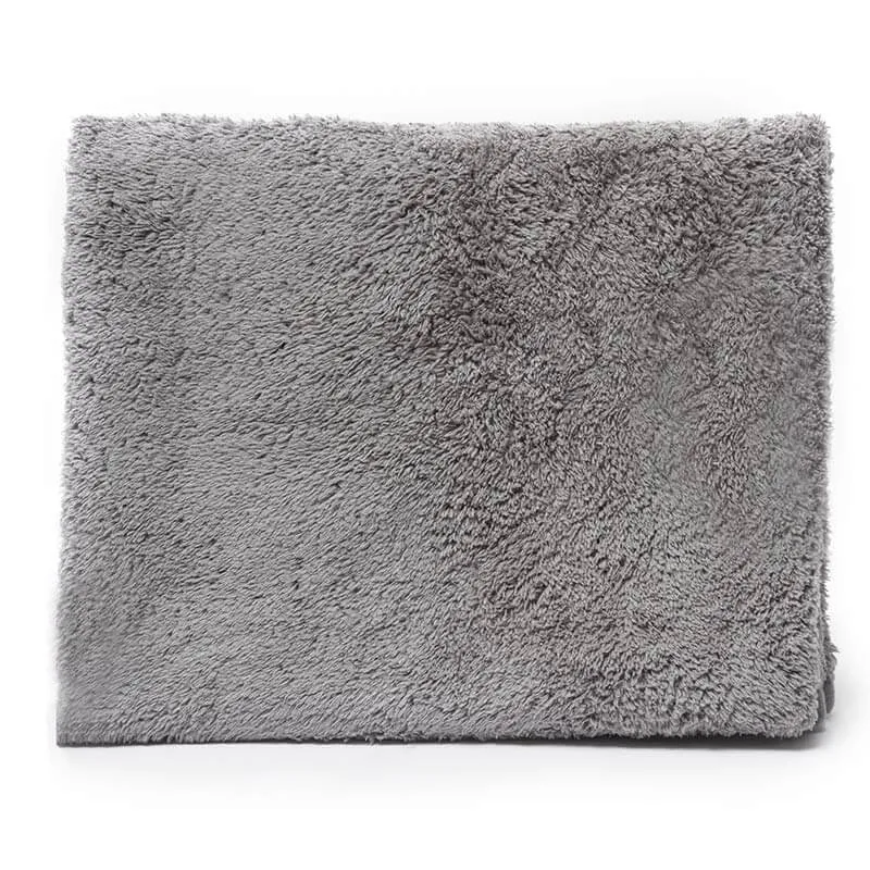 Microfiber Ultra Soft Dog Towel with Hand Pockets, Medium, 32" x 20"