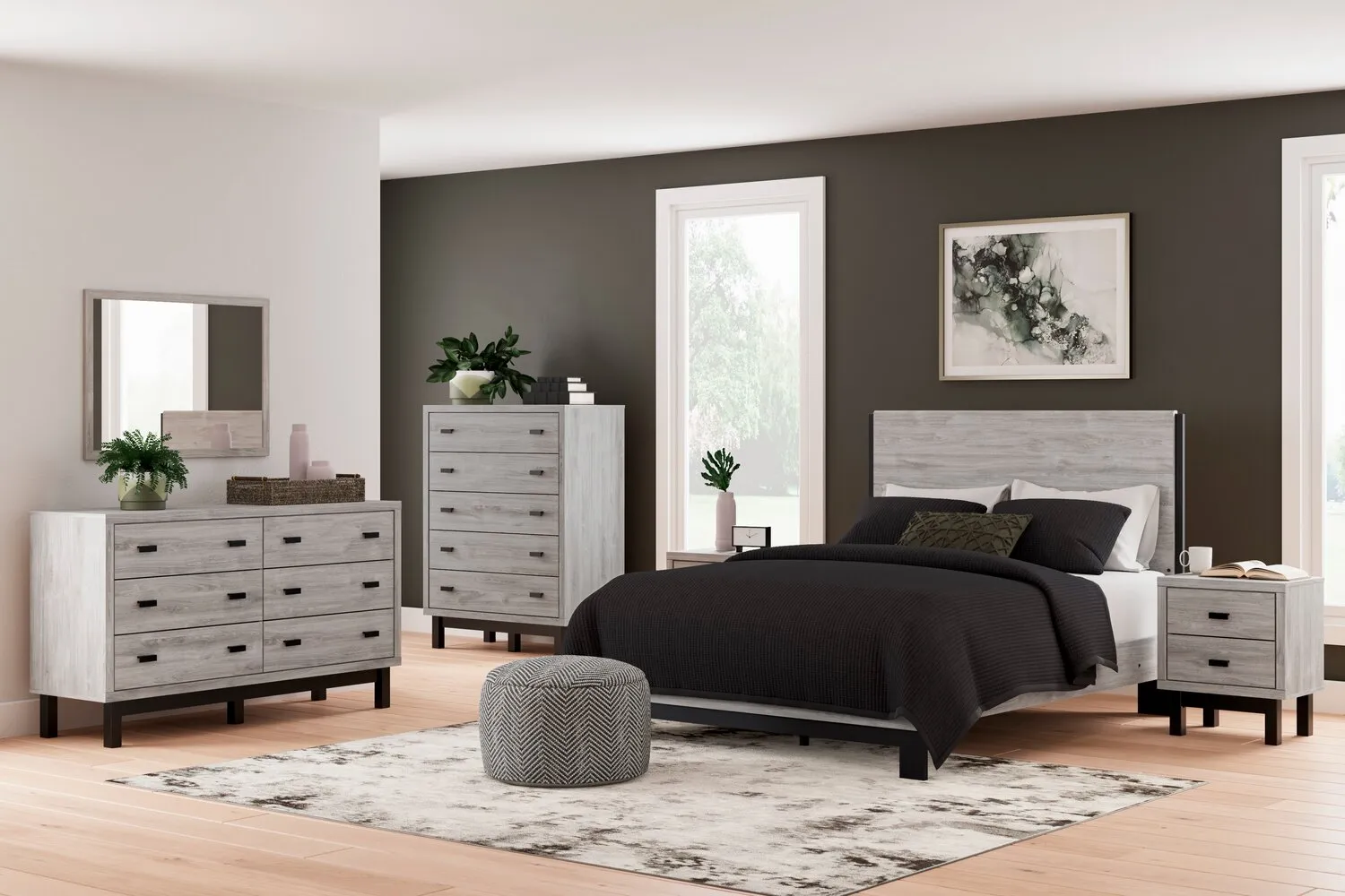 Paragon Queen Bed