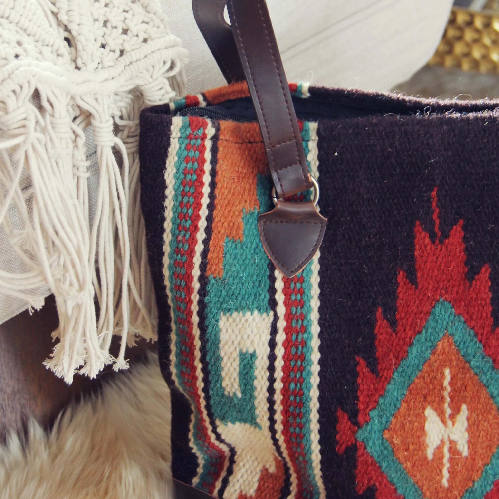 Sierra Vista Rug Bag in Midnight