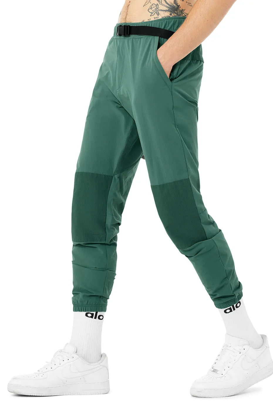 Talus Tech Pant - Dark Ivy