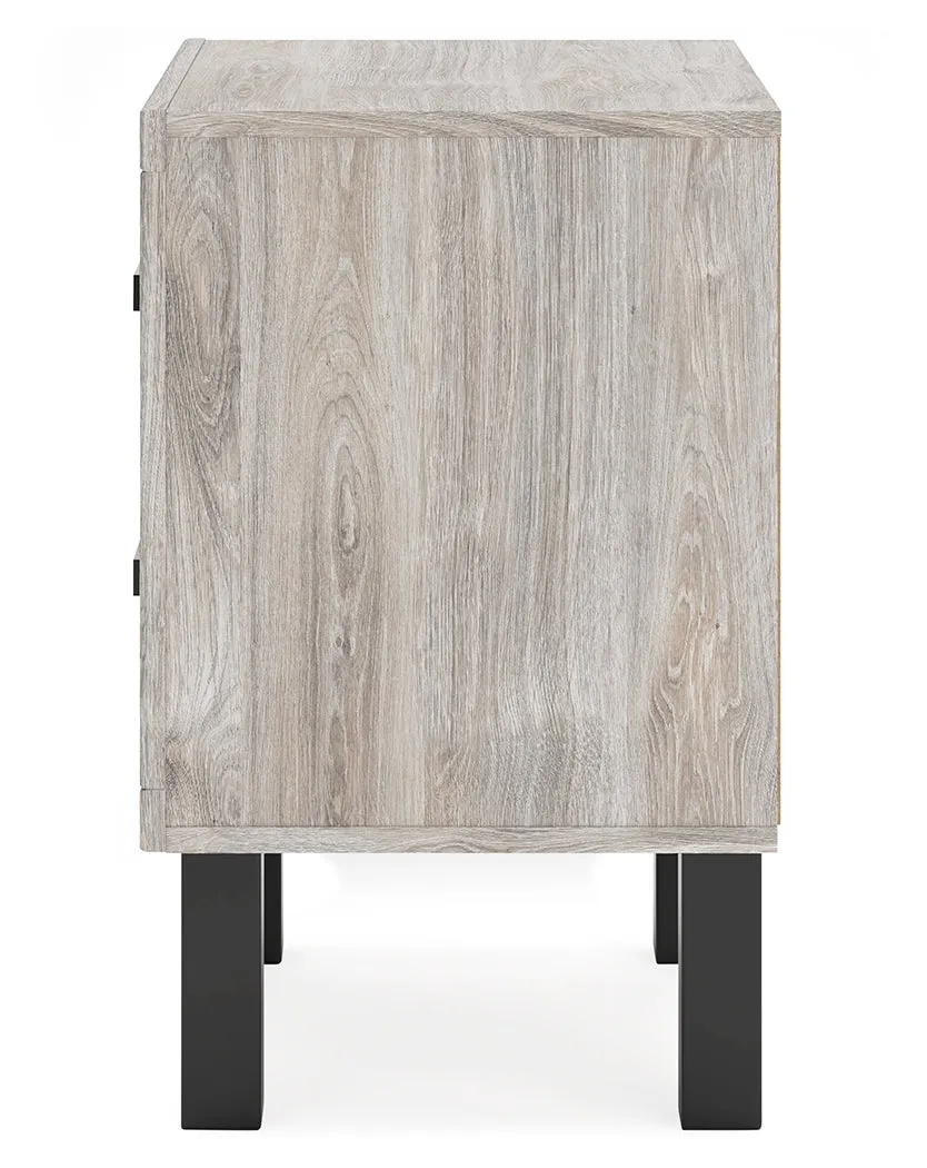 Vessalli Queen Panel Headboard with Mirrored Dresser and Nightstand in Two-tone